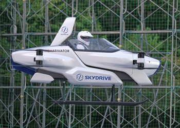 日本首款「飛行汽車」成功載人飛行，爭取 2023 年開展空中計程車業務