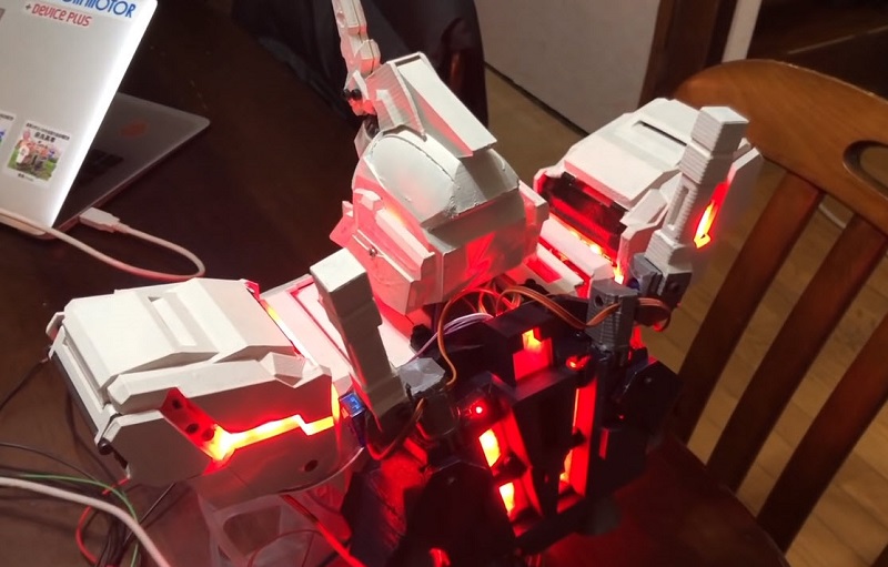 日本達人自製1/30自動變形獨角獸鋼彈 可發光亦可變形 - 電腦王阿達 日本達人自製1/30自動變形獨角獸鋼彈 可發光亦可變形 - 電腦王阿達