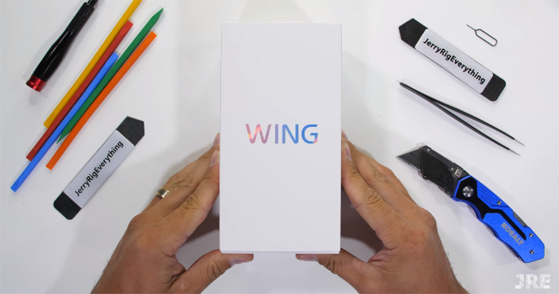 LG Wing 開箱與拆解影片上架,結合彈簧、滑軌與減震器的精巧轉軸結構 - 電腦王阿達 LG Wing 開箱與拆解影片上架,結合彈簧、滑軌與減震器的精巧轉軸結構 - 電腦王阿達