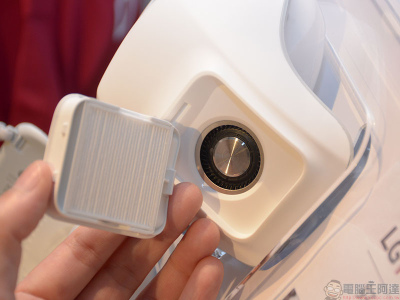 LG PuriCare 口罩型空氣清淨機在台發表,隨時隨地讓呼吸更清新 - 電腦王阿達 LG PuriCare 口罩型空氣清淨機在台發表,隨時隨地讓呼吸更清新 - 電腦王阿達