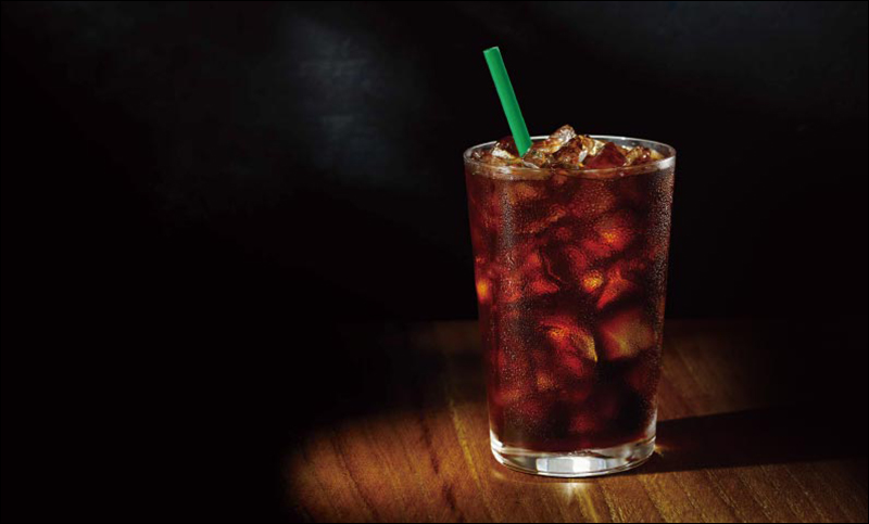 星巴克 10 月推出「黑咖啡HAPPY HOUR」活動，指定日期時段享黑咖啡買一送一（同場加映：指定日期氮氣飲料系列折扣優惠） - 電腦王阿達
