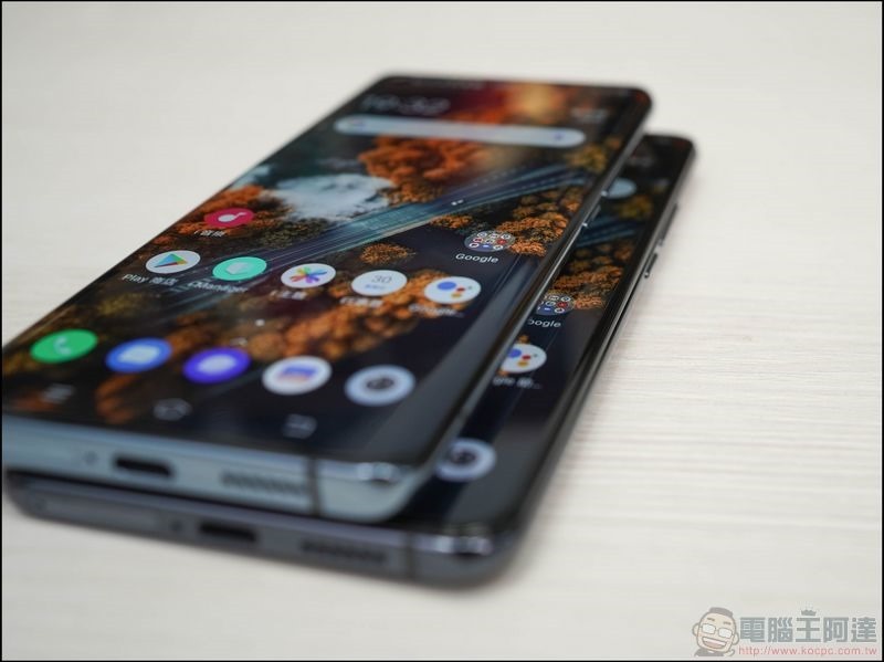 vivo X50 Pro vs vivo X50 - 3 vivo X50 Pro vs vivo X50 - 3