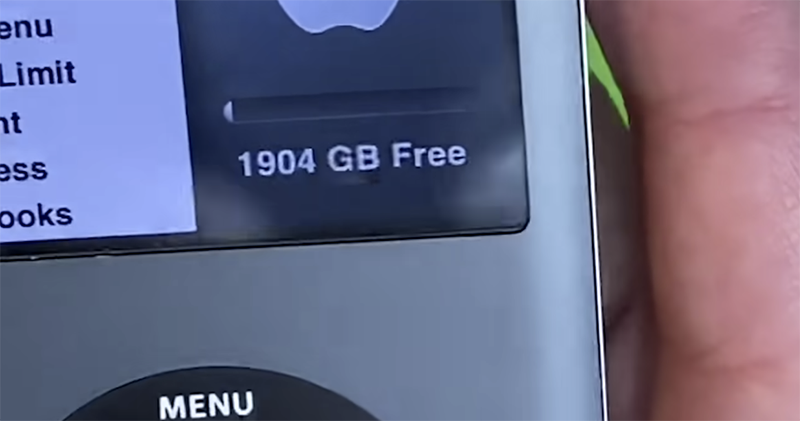 有人將 10 年前的 iPod 改造成「2TB」版,猜猜看能塞多少首歌? - 電腦王阿達 有人將 10 年前的 iPod 改造成「2TB」版,猜猜看能塞多少首歌? - 電腦王阿達