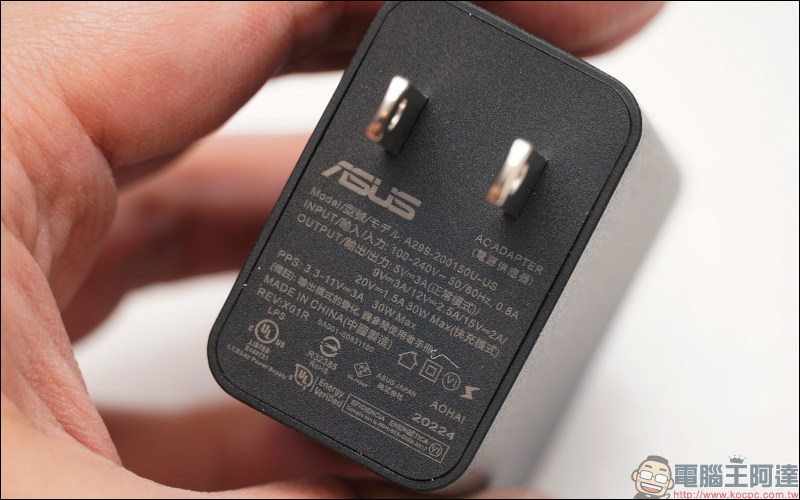 ASUS ZenFone 7 | 7 Pro 開箱評測:翻轉三鏡頭拍攝更強大的 S865 系列 5G 旗艦手機 - 電腦王阿達 ASUS ZenFone 7 | 7 Pro 開箱評測:翻轉三鏡頭拍攝更強大的 S865 系列 5G 旗艦手機 - 電腦王阿達