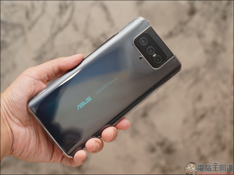 ASUS ZenFone 7 | 7 Pro 開箱評測:翻轉三鏡頭拍攝更強大的 S865 系列 5G 旗艦手機 - 電腦王阿達 ASUS ZenFone 7 | 7 Pro 開箱評測:翻轉三鏡頭拍攝更強大的 S865 系列 5G 旗艦手機 - 電腦王阿達