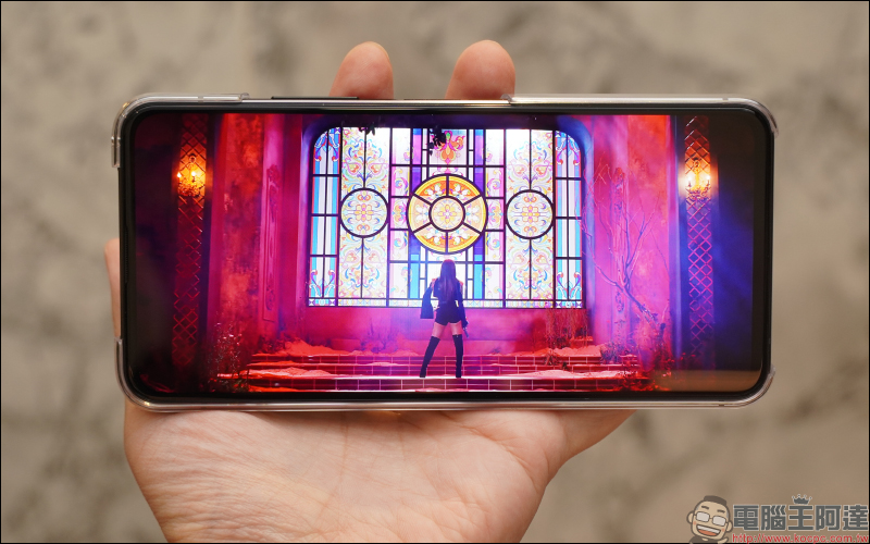 ASUS ZenFone 7 | 7 Pro 開箱評測:翻轉三鏡頭拍攝更強大的 S865 系列 5G 旗艦手機 - 電腦王阿達 ASUS ZenFone 7 | 7 Pro 開箱評測:翻轉三鏡頭拍攝更強大的 S865 系列 5G 旗艦手機 - 電腦王阿達