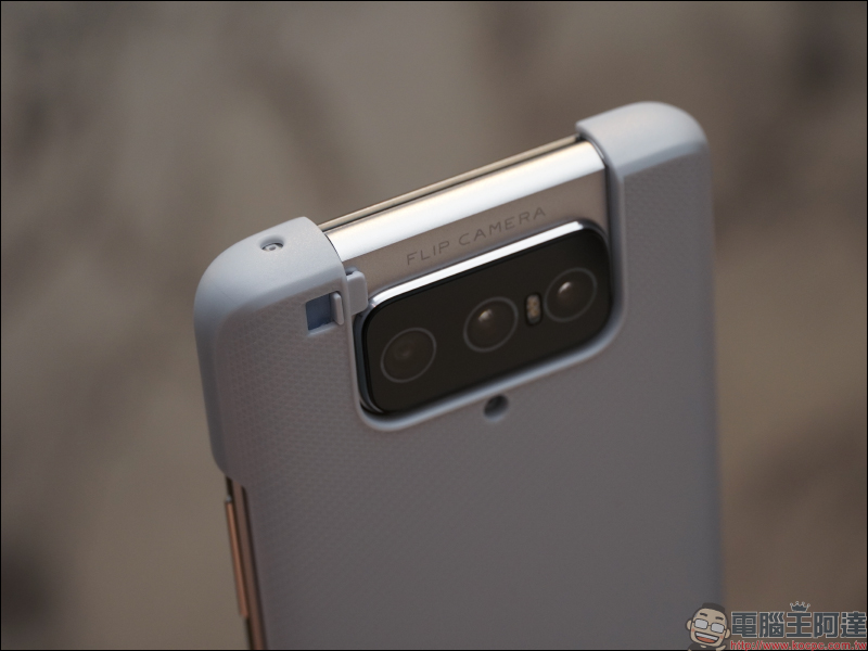 ASUS ZenFone 7 | 7 Pro 開箱評測:翻轉三鏡頭拍攝更強大的 S865 系列 5G 旗艦手機 - 電腦王阿達 ASUS ZenFone 7 | 7 Pro 開箱評測:翻轉三鏡頭拍攝更強大的 S865 系列 5G 旗艦手機 - 電腦王阿達