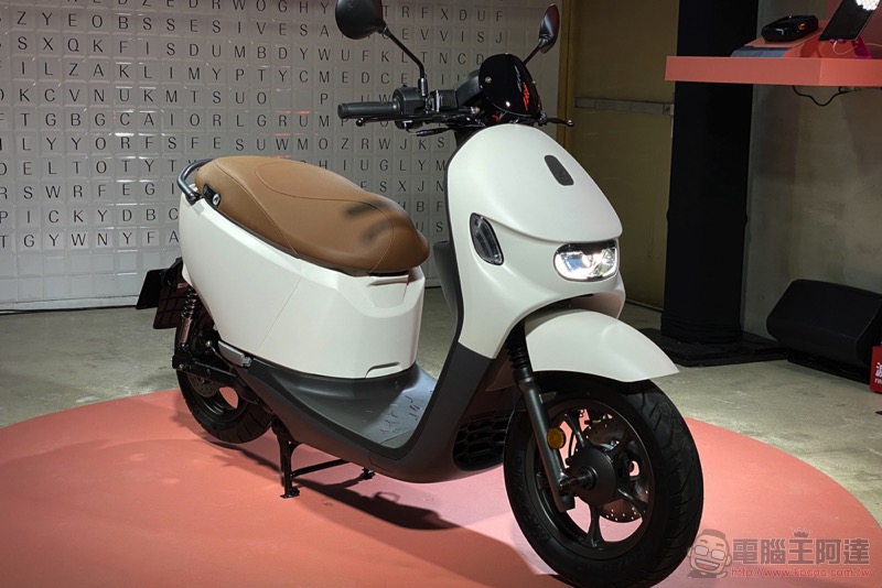 宏佳騰 Ai-3 Comfort 是為愛水的「妳」打造的可愛風 PBGN 換電機車 - 電腦王阿達 宏佳騰 Ai-3 Comfort 是為愛水的「妳」打造的可愛風 PBGN 換電機車 - 電腦王阿達