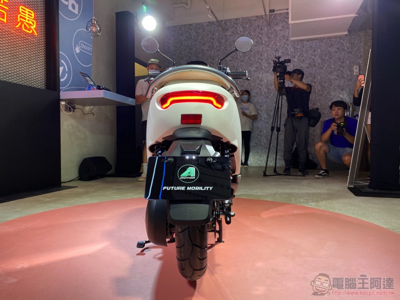 宏佳騰 Ai-3 Comfort 是為愛水的「妳」打造的可愛風 PBGN 換電機車 - 電腦王阿達 宏佳騰 Ai-3 Comfort 是為愛水的「妳」打造的可愛風 PBGN 換電機車 - 電腦王阿達