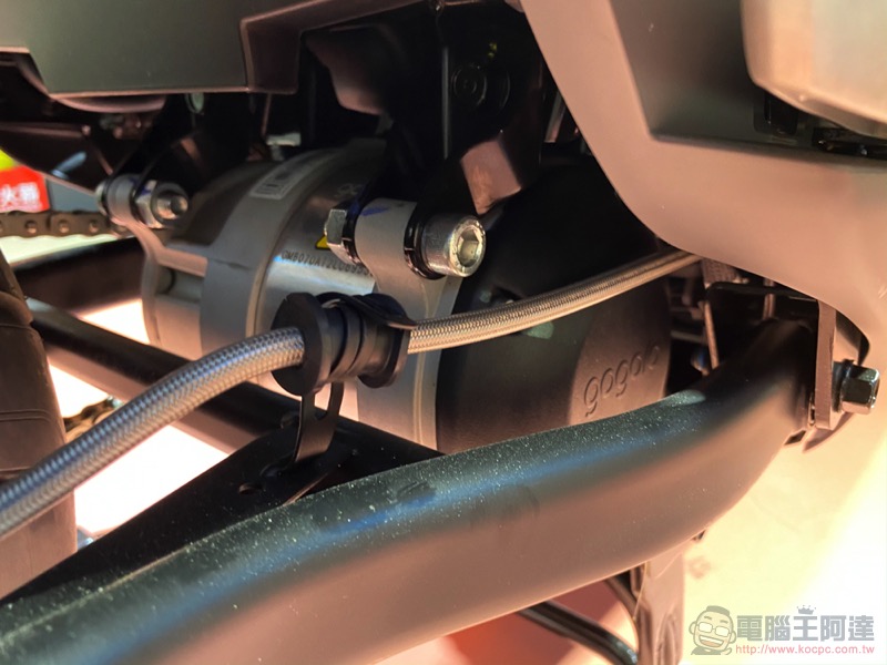 宏佳騰 Ai-3 Comfort 是為愛水的「妳」打造的可愛風 PBGN 換電機車 - 電腦王阿達 宏佳騰 Ai-3 Comfort 是為愛水的「妳」打造的可愛風 PBGN 換電機車 - 電腦王阿達