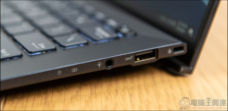ASUS ExpertBook B9 (B9450) 軟體整合再升級 服務加值再深化 - 電腦王阿達 ASUS ExpertBook B9 (B9450) 軟體整合再升級 服務加值再深化 - 電腦王阿達