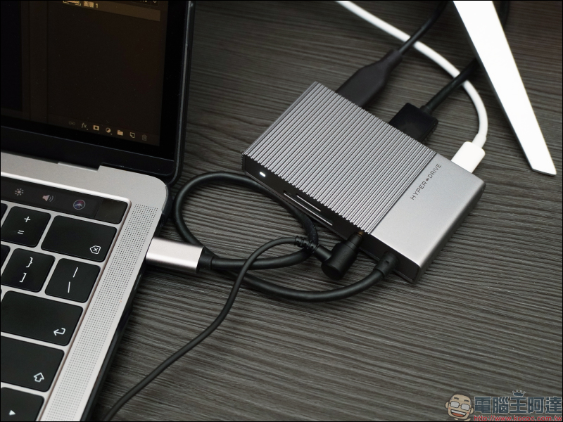 HyperDrive Gen2 6-in-1 USB-C Hub、HyperDrive 7-in-2 USB-C Hub 二代開箱動手玩:速度更快、實用設計更貼心! - 電腦王阿達 HyperDrive Gen2 6-in-1 USB-C Hub、HyperDrive 7-in-2 USB-C Hub 二代開箱動手玩:速度更快、實用設計更貼心! - 電腦王阿達