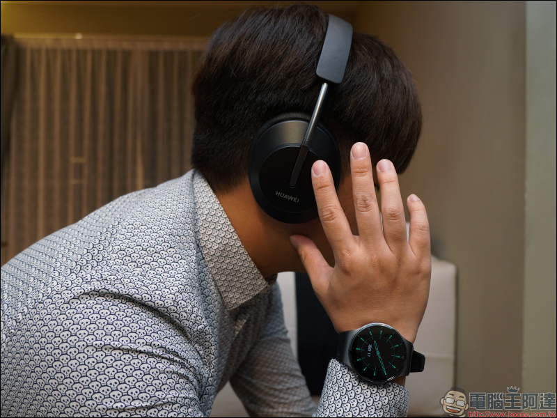 HUAWEI WATCH GT 2 Pro 開箱動手玩:全新鈦合金錶體、搭載 Kirin A1 晶片、102種運動模式、無線充電與兩週強勁續航 - 電腦王阿達 HUAWEI WATCH GT 2 Pro 開箱動手玩:全新鈦合金錶體、搭載 Kirin A1 晶片、102種運動模式、無線充電與兩週強勁續航 - 電腦王阿達
