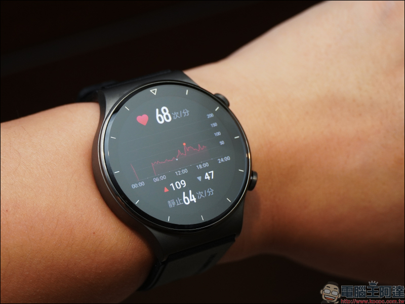 HUAWEI WATCH GT 2 Pro 開箱動手玩:全新鈦合金錶體、搭載 Kirin A1 晶片、102種運動模式、無線充電與兩週強勁續航 - 電腦王阿達 HUAWEI WATCH GT 2 Pro 開箱動手玩:全新鈦合金錶體、搭載 Kirin A1 晶片、102種運動模式、無線充電與兩週強勁續航 - 電腦王阿達