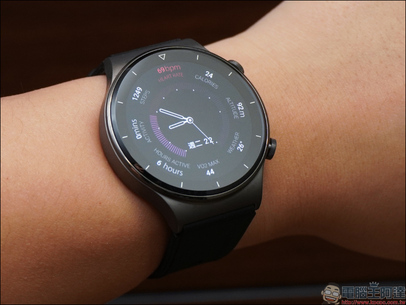 HUAWEI WATCH GT 2 Pro 開箱動手玩:全新鈦合金錶體、搭載 Kirin A1 晶片、102種運動模式、無線充電與兩週強勁續航 - 電腦王阿達 HUAWEI WATCH GT 2 Pro 開箱動手玩:全新鈦合金錶體、搭載 Kirin A1 晶片、102種運動模式、無線充電與兩週強勁續航 - 電腦王阿達