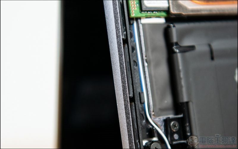HUAWEI MateBook X Pro 開箱 - 25 HUAWEI MateBook X Pro 開箱 - 25