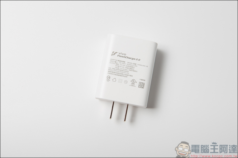 vivo X50e 開箱實測,平價手機震撼上市,高CP值&高顏值 5G平價手機首選 - 電腦王阿達 vivo X50e 開箱實測,平價手機震撼上市,高CP值&高顏值 5G平價手機首選 - 電腦王阿達