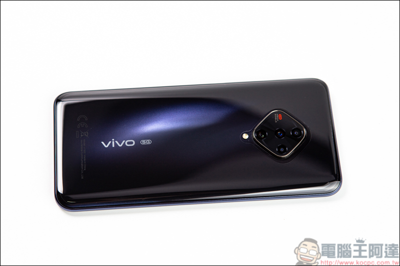 vivo X50e 開箱實測,平價手機震撼上市,高CP值&高顏值 5G平價手機首選 - 電腦王阿達 vivo X50e 開箱實測,平價手機震撼上市,高CP值&高顏值 5G平價手機首選 - 電腦王阿達