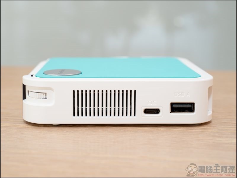 ViewSonic M1 mini Plus 口袋投影機 開箱 - 13 ViewSonic M1 mini Plus 口袋投影機 開箱 - 13
