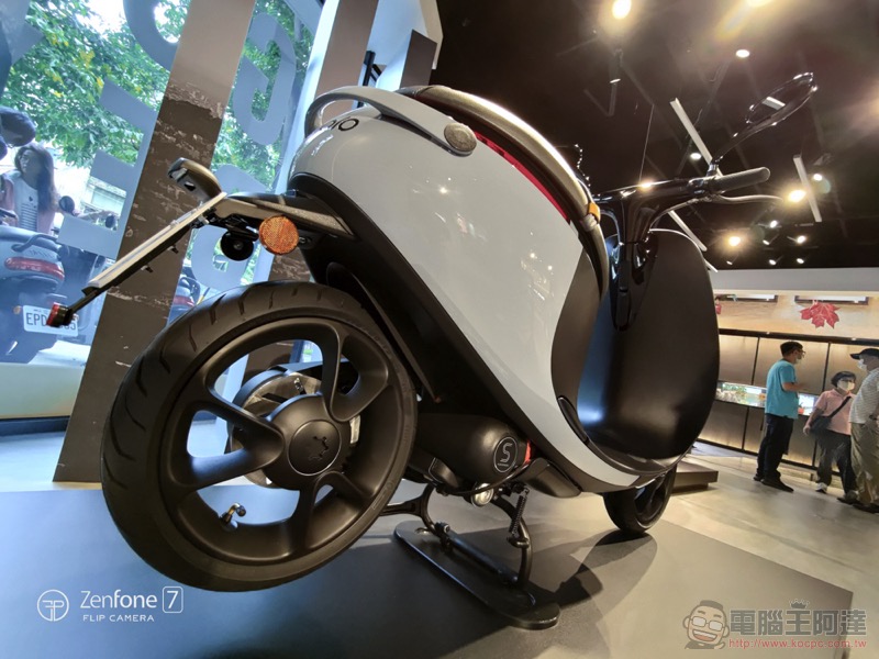 衝破都市灰色藩籬 Gogoro GT edition 試駕體驗 - 電腦王阿達 衝破都市灰色藩籬 Gogoro GT edition 試駕體驗 - 電腦王阿達
