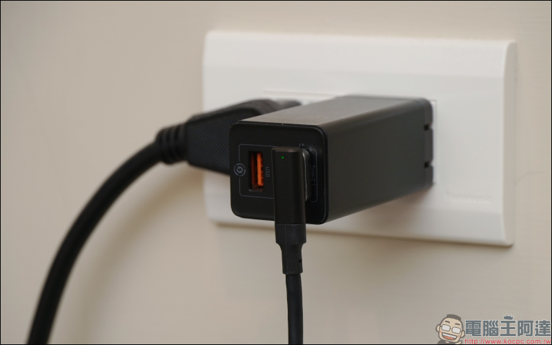 iPhone 換 USB-C 了!老舊或便宜的線材會傷害你的設備嗎? - 電腦王阿達 Simplelink 全球首創雙面磁吸傳輸線簡單動手玩:支援 USB Type-C 充電、檔案傳輸、 4K HDMI 影像輸出 - 電腦王阿達