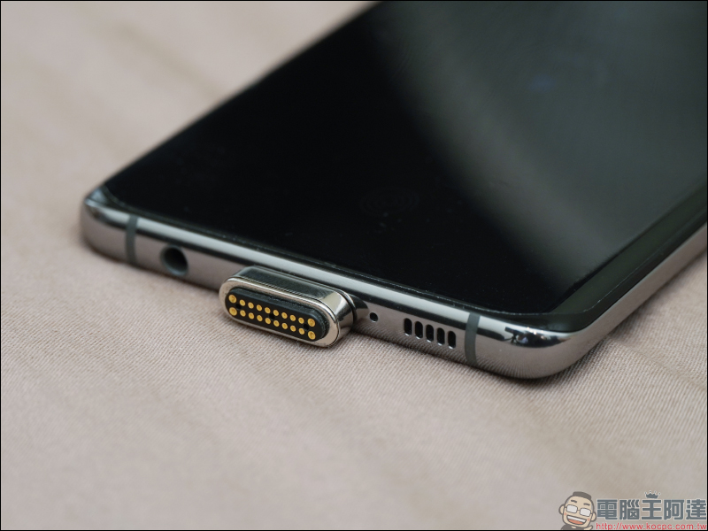Simplelink 全球首創雙面磁吸傳輸線簡單動手玩:支援 USB Type-C 充電、檔案傳輸、 4K HDMI 影像輸出 - 電腦王阿達 Simplelink 全球首創雙面磁吸傳輸線簡單動手玩:支援 USB Type-C 充電、檔案傳輸、 4K HDMI 影像輸出 - 電腦王阿達
