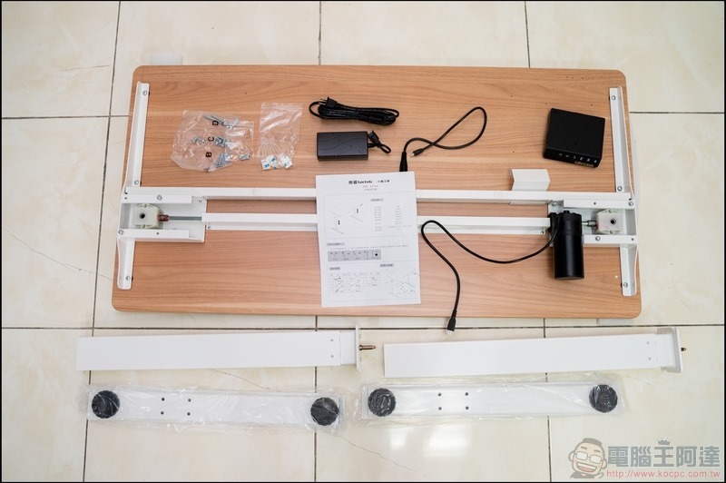 樂歌 Loctek 人體工學電動升降桌 - 04 樂歌 Loctek 人體工學電動升降桌 - 04