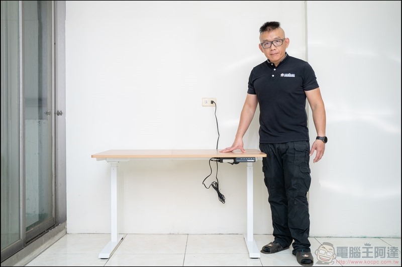 樂歌 Loctek 人體工學電動升降桌 - 19 樂歌 Loctek 人體工學電動升降桌 - 19