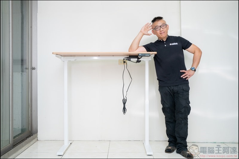 樂歌 Loctek 人體工學電動升降桌 - 21 樂歌 Loctek 人體工學電動升降桌 - 21