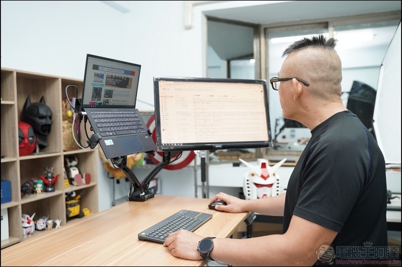 樂歌 Loctek 人體工學電動升降桌 - 53 樂歌 Loctek 人體工學電動升降桌 - 53