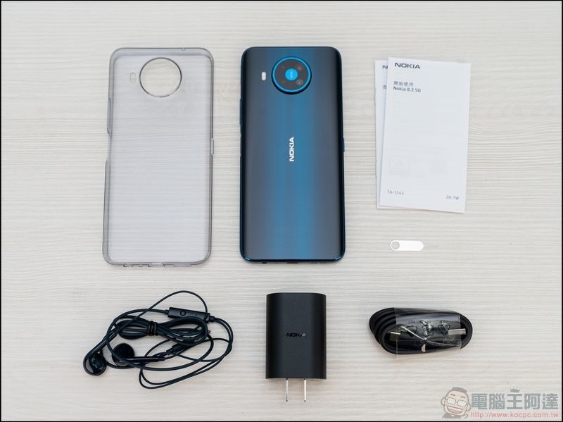 Nokia 8.3 5G 開箱 - 04 Nokia 8.3 5G 開箱 - 04