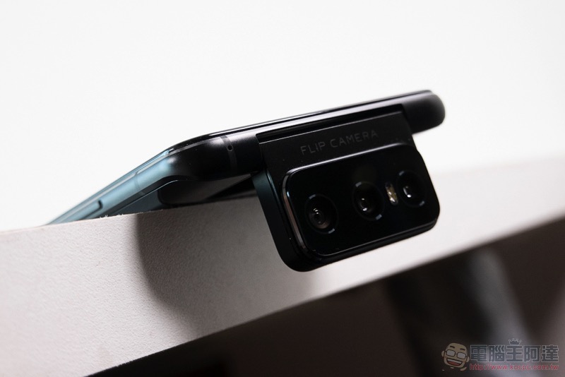 ASUS ZenFone 7 Pro 十個神拍攝秘笈,翻轉三鏡頭挑戰無限創意 - 電腦王阿達 ASUS ZenFone 7 Pro 十個神拍攝秘笈,翻轉三鏡頭挑戰無限創意 - 電腦王阿達