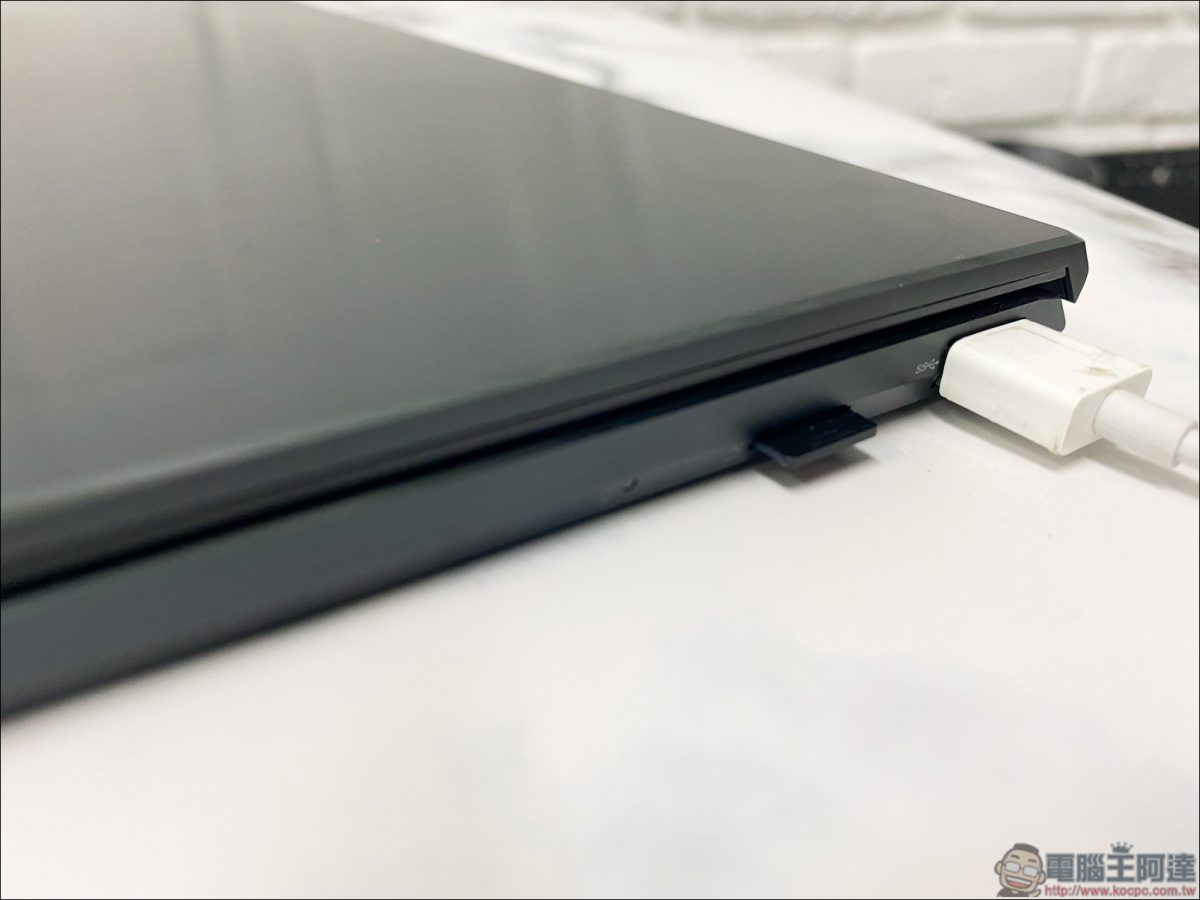 恆•美力 ASUS ZenBook 13 UX325 開箱、評測 - 電腦王阿達 恆•美力 ASUS ZenBook 13 UX325 開箱、評測 - 電腦王阿達