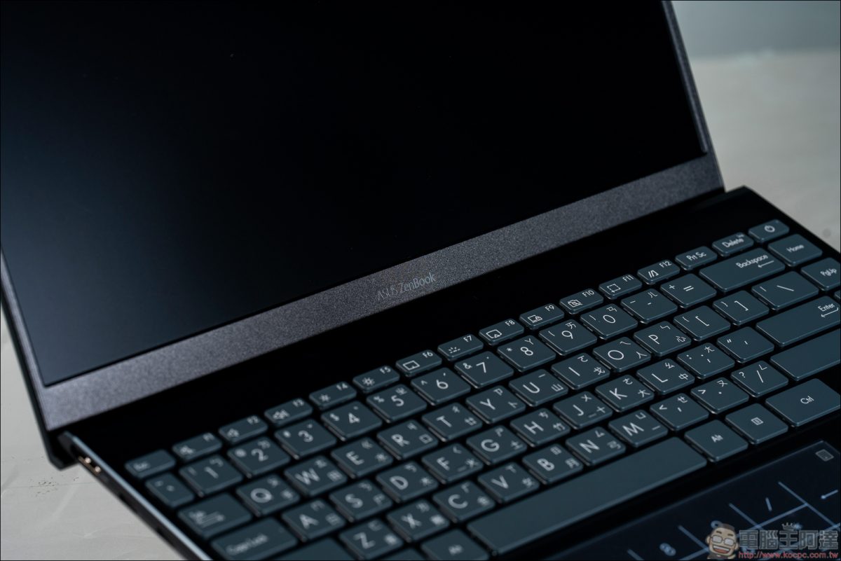 恆•美力 ASUS ZenBook 13 UX325 開箱、評測 - 電腦王阿達