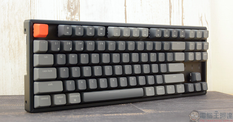 Keychron K8 87 鍵無線機械鍵盤(熱插拔光軸-茶)開箱,雙模四系統三個裝置間一鍵輕鬆轉換 - 電腦王阿達 Keychron K8 87 鍵無線機械鍵盤(熱插拔光軸-茶)開箱,雙模四系統三個裝置間一鍵輕鬆轉換 - 電腦王阿達