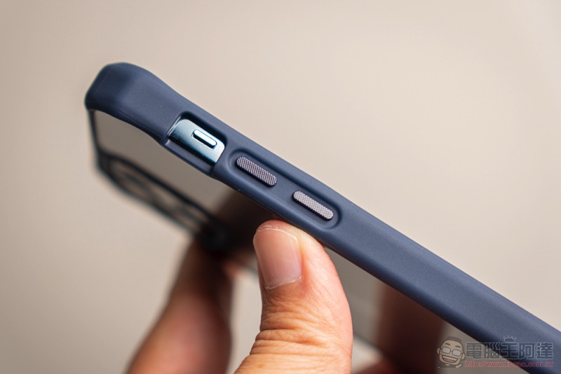 iPhone 12 抗菌、防摔都不妥協!ITSKINS 極限運動保護殼開箱體驗(評價 / 評測 / 動手玩) - 電腦王阿達 iPhone 12 抗菌、防摔都不妥協!ITSKINS 極限運動保護殼開箱體驗(評價 / 評測 / 動手玩) - 電腦王阿達