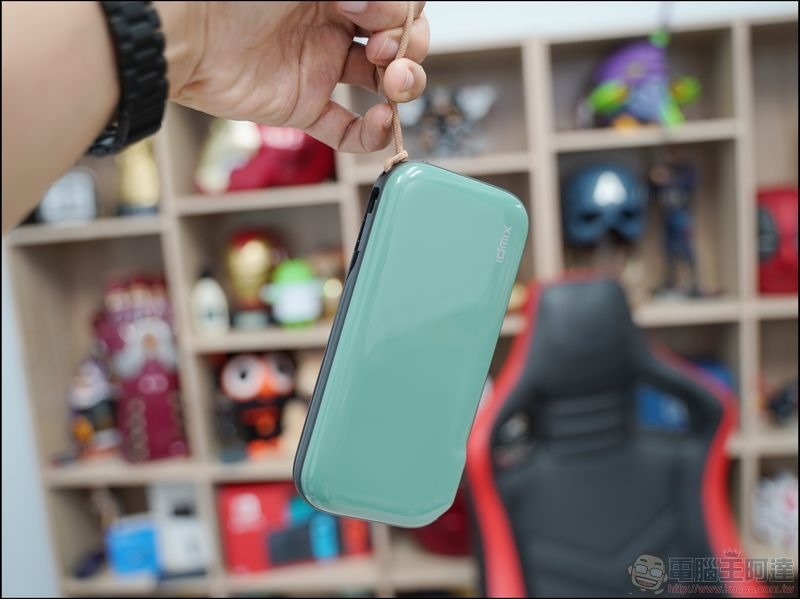 idmix CH08 首款 GaN 氮化鎵行動電源 開箱 - 06 idmix CH08 首款 GaN 氮化鎵行動電源 開箱 - 06