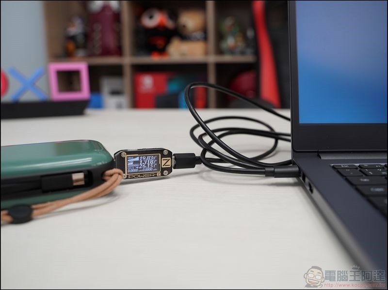 idmix CH08 首款 GaN 氮化鎵行動電源 開箱 - 20 idmix CH08 首款 GaN 氮化鎵行動電源 開箱 - 20