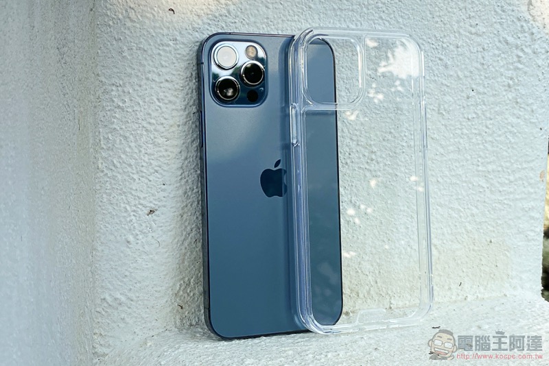 hoda iPhone 12 Pro 晶石防摔保護殼開箱體驗：晶透美型與柔嫩質感的極致之選 - 電腦王阿達