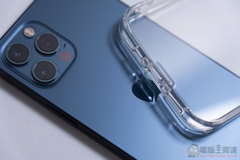 hoda iPhone 12 Pro 晶石防摔保護殼開箱體驗:晶透美型與柔嫩質感的極致之選 - 電腦王阿達 hoda iPhone 12 Pro 晶石防摔保護殼開箱體驗:晶透美型與柔嫩質感的極致之選 - 電腦王阿達
