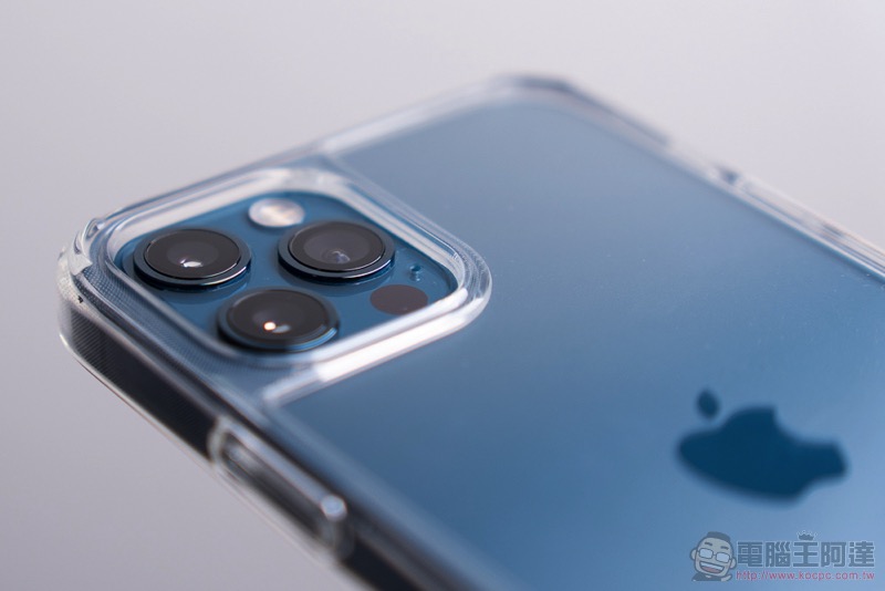 hoda iPhone 12 Pro 晶石防摔保護殼開箱體驗:晶透美型與柔嫩質感的極致之選 - 電腦王阿達 hoda iPhone 12 Pro 晶石防摔保護殼開箱體驗:晶透美型與柔嫩質感的極致之選 - 電腦王阿達