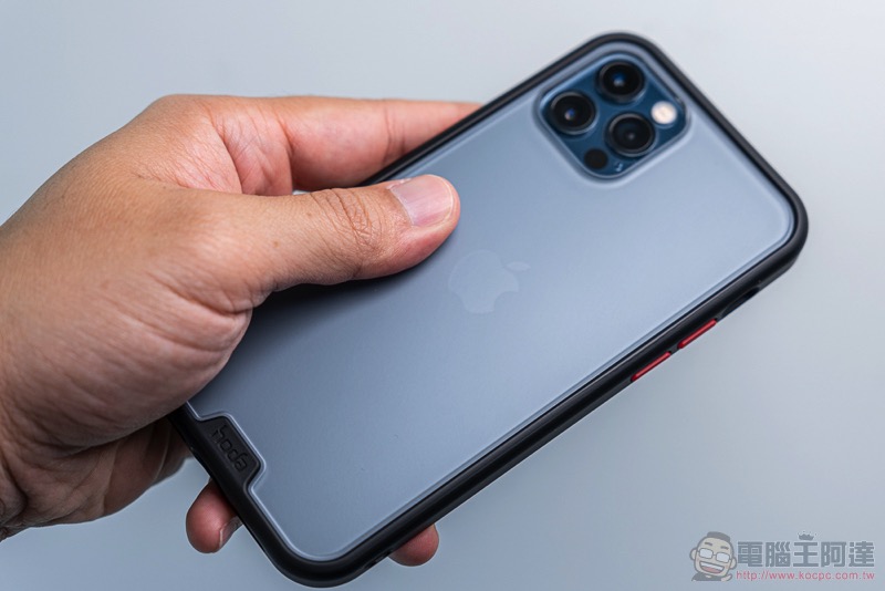 hoda iPhone 12 Pro 晶石防摔保護殼開箱體驗:晶透美型與柔嫩質感的極致之選 - 電腦王阿達 hoda iPhone 12 Pro 晶石防摔保護殼開箱體驗:晶透美型與柔嫩質感的極致之選 - 電腦王阿達