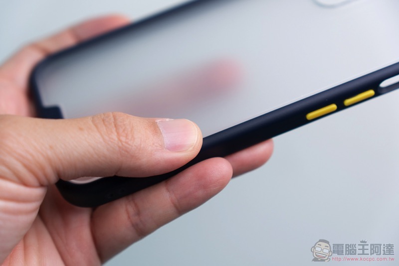 hoda iPhone 12 Pro 晶石防摔保護殼開箱體驗:晶透美型與柔嫩質感的極致之選 - 電腦王阿達 hoda iPhone 12 Pro 晶石防摔保護殼開箱體驗:晶透美型與柔嫩質感的極致之選 - 電腦王阿達
