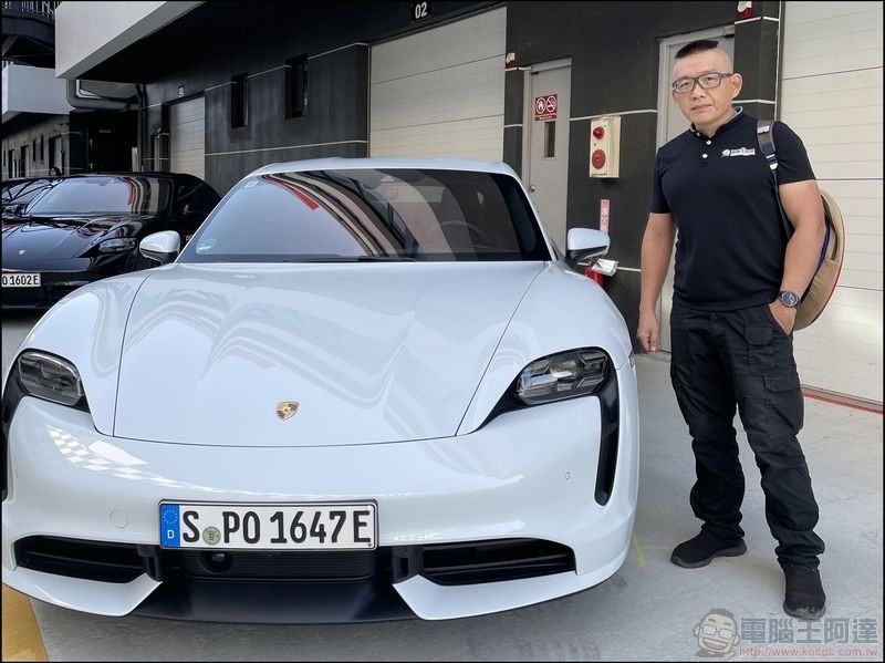 Porsche Taycan 4S 生活試駕體驗:它沒有瘋狂模式,你有 - 電腦王阿達 Porsche Taycan 4S 生活試駕體驗:它沒有瘋狂模式,你有 - 電腦王阿達