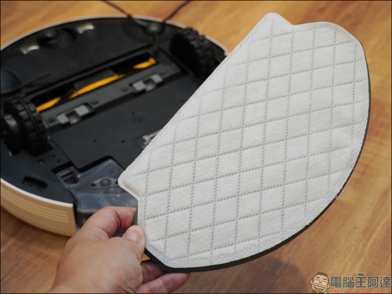 ECOVACS N8 掃拖機器人開箱動手玩:掃地、拖地、除菌三合一,你的第一台萬元內除菌掃拖機器人! - 電腦王阿達 ECOVACS N8 掃拖機器人開箱動手玩:掃地、拖地、除菌三合一,你的第一台萬元內除菌掃拖機器人! - 電腦王阿達