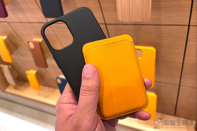 iPhone 12 mini / 12 Pro Max 台灣開賣,全色系與最新配件動手玩 - 電腦王阿達 iPhone 12 mini / 12 Pro Max 台灣開賣,全色系與最新配件動手玩 - 電腦王阿達