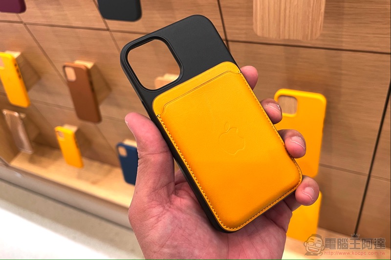 iPhone 12 mini / 12 Pro Max 台灣開賣,全色系與最新配件動手玩 - 電腦王阿達 iPhone 12 mini / 12 Pro Max 台灣開賣,全色系與最新配件動手玩 - 電腦王阿達