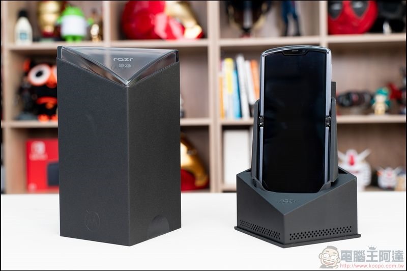 Motorola razr 5G 開箱評測 - 04 Motorola razr 5G 開箱評測 - 04