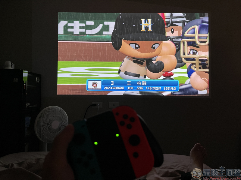 峰米 Dice 真無線智慧投影機開箱動手玩|遊戲、影音娛樂必備神器,支援 4K 高畫質播放、內建 Android TV, 200 吋大螢幕帶著走! - 電腦王阿達 峰米 Dice 真無線智慧投影機開箱動手玩|遊戲、影音娛樂必備神器,支援 4K 高畫質播放、內建 Android TV, 200 吋大螢幕帶著走! - 電腦王阿達