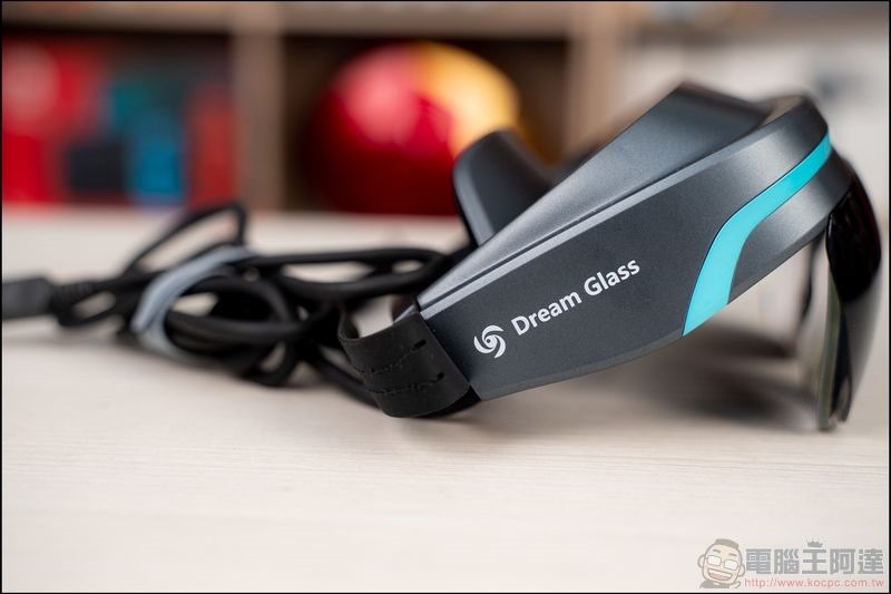 Dream Glass 4K 頭戴式顯示器開箱 - 07